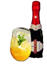 Cuervo Tropical con Chandon Aperitif y maracuyá
