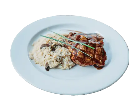 BONDIOLA DE CERDO LAQUEDA CON RISOTTO DE HONGOS
